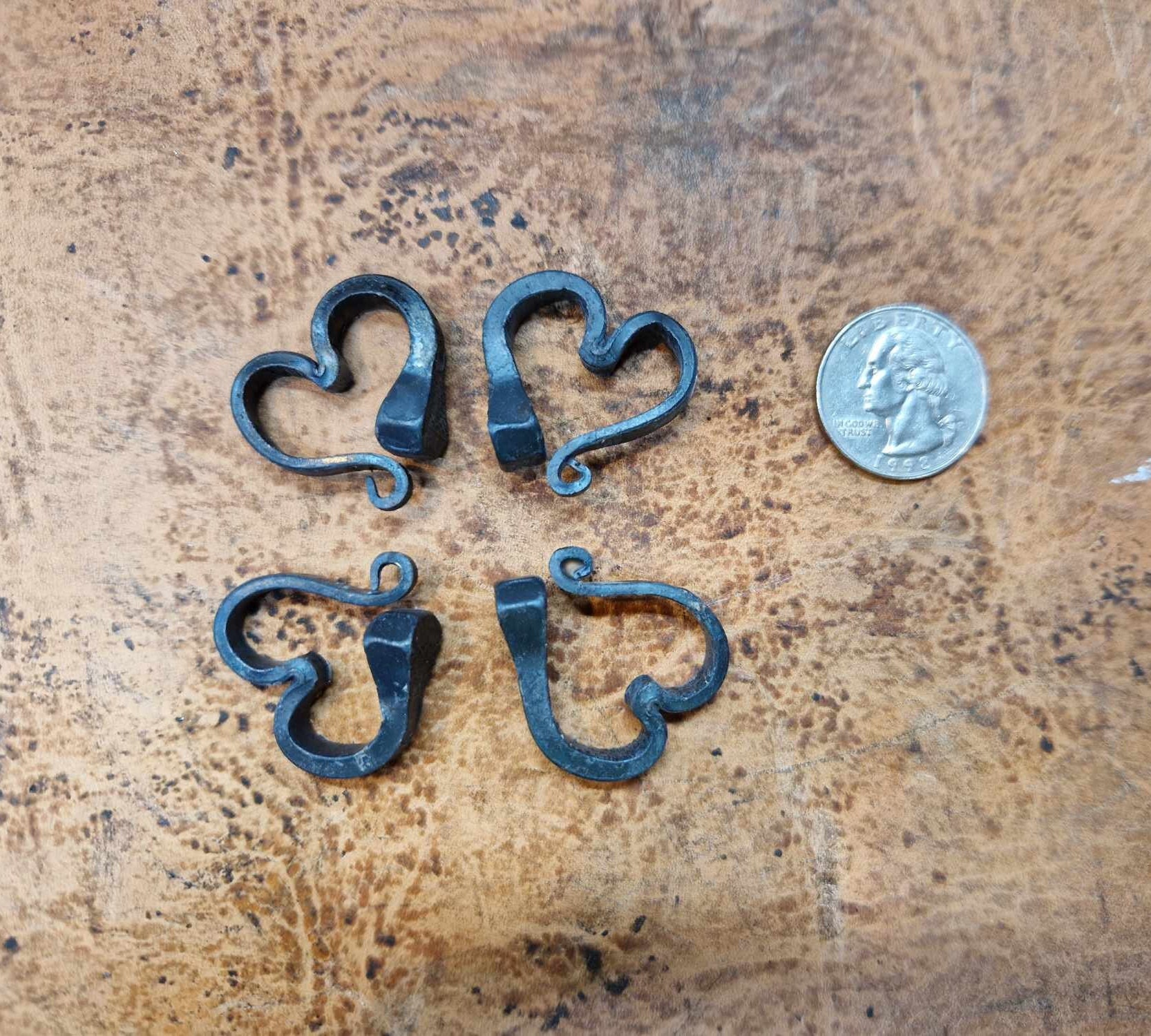 Heart and Horse Shoes Necklace - Etsy