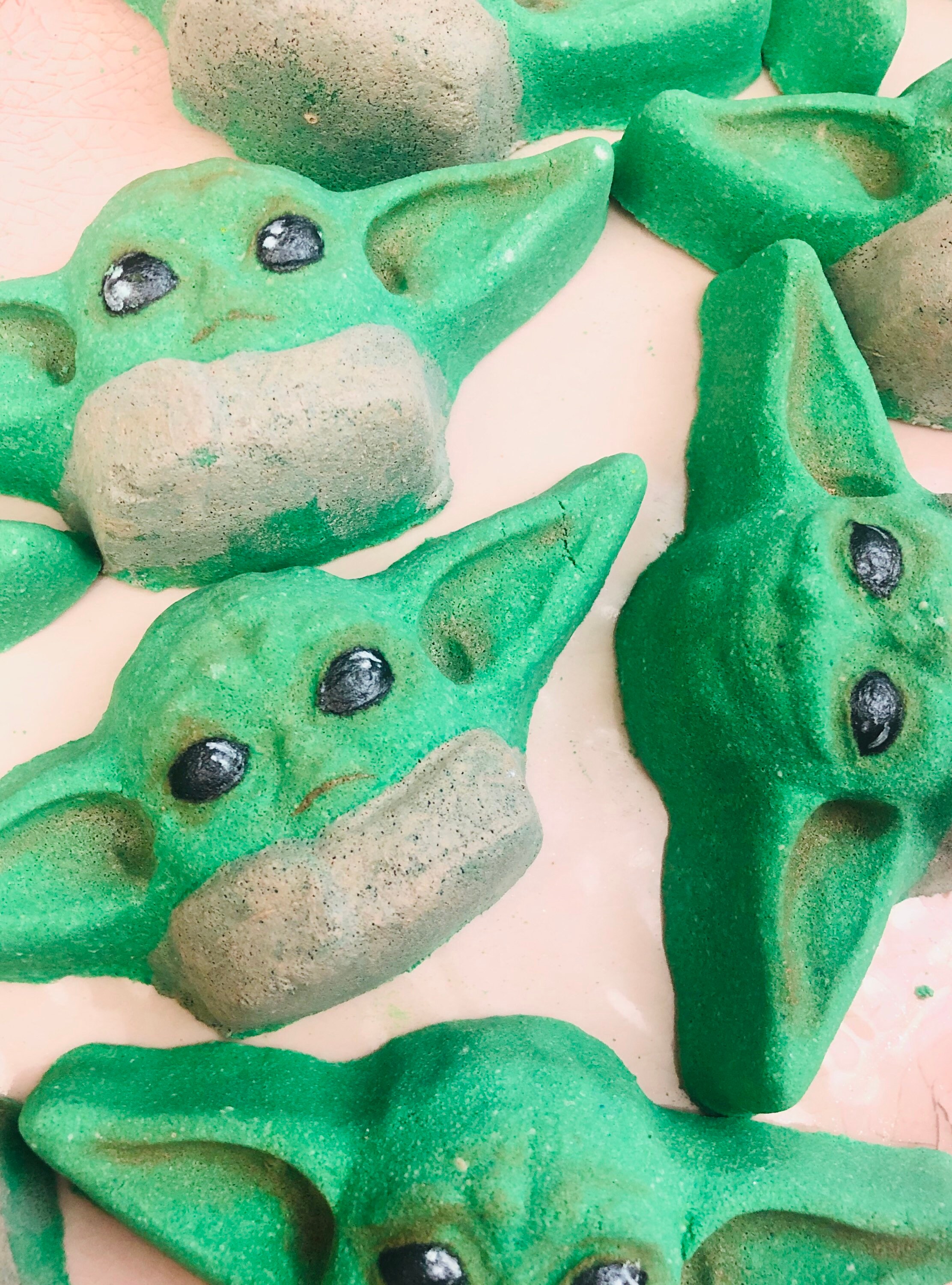 Baby Alien Bath Bomb Baby Yoda Fandom Stars Wars Fandom Etsy