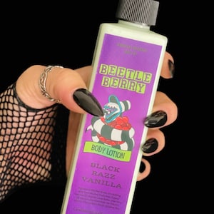 Beetle Berry Body Lotion, Halloween Geschenk