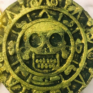 Aztec Gold Pirate Bath Bomb, Pirates of the Caribbean Fan, Halloween gift, Black water