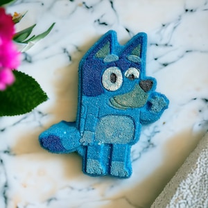 Bomba de baño con forma de perro azul, regalo de cumpleaños, recuerdos de fiesta.