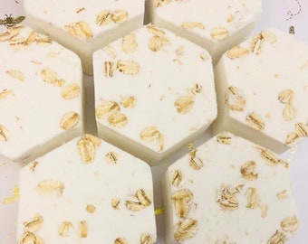 Oatmeal Milk and Honey Bath Bomb, Sensitive Skin, Colloidal Oat Bath