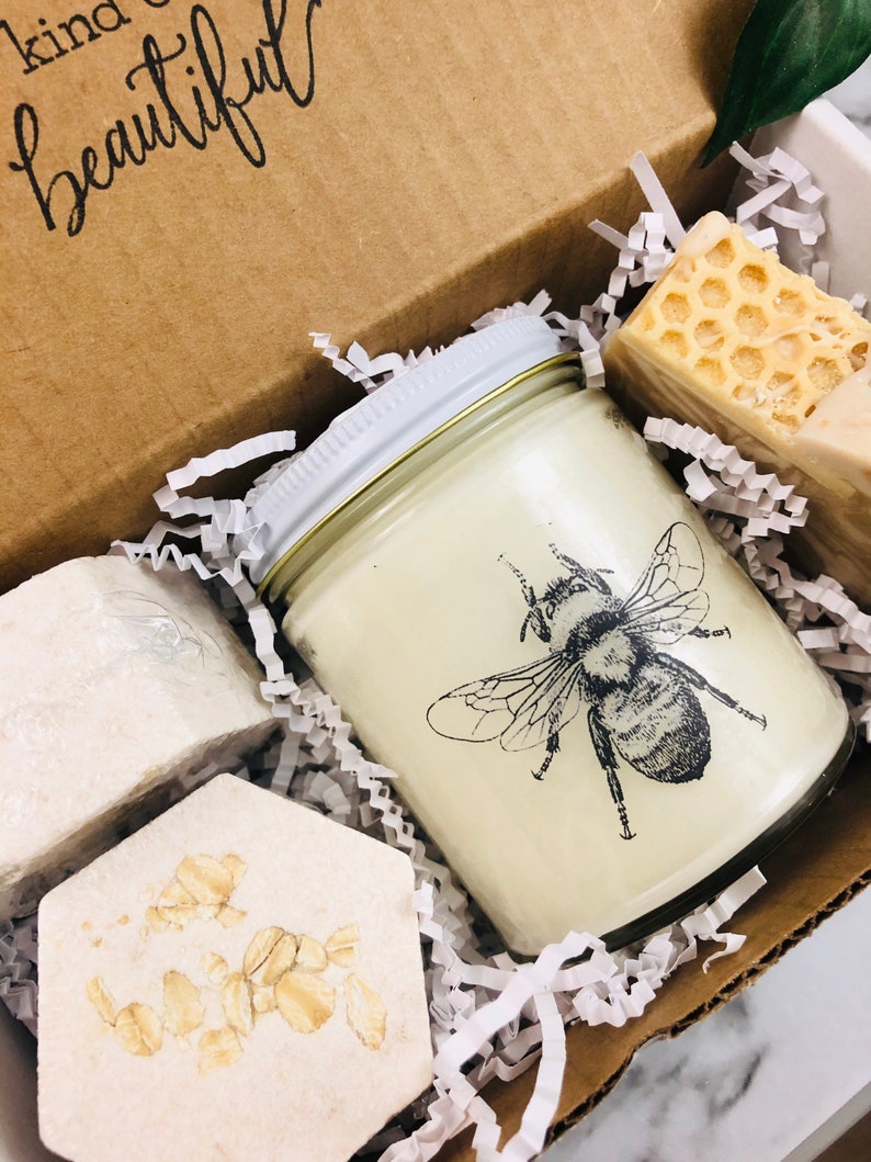 Honey Bee Candle Gift Set Oatmeal Milk & Honey Soap Handmade Gift Fast Shipping image 2