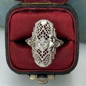 Antique 14k filigree diamond ring