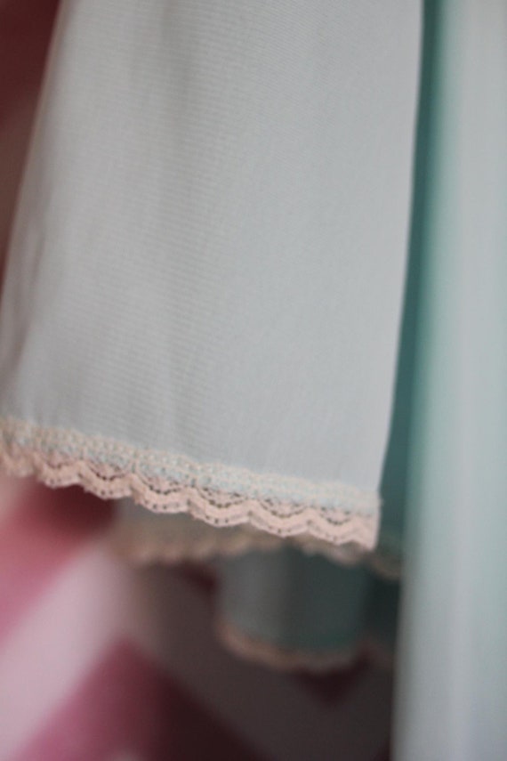 Vassarette Blue Button-Up Nightgown Size L USA - image 7