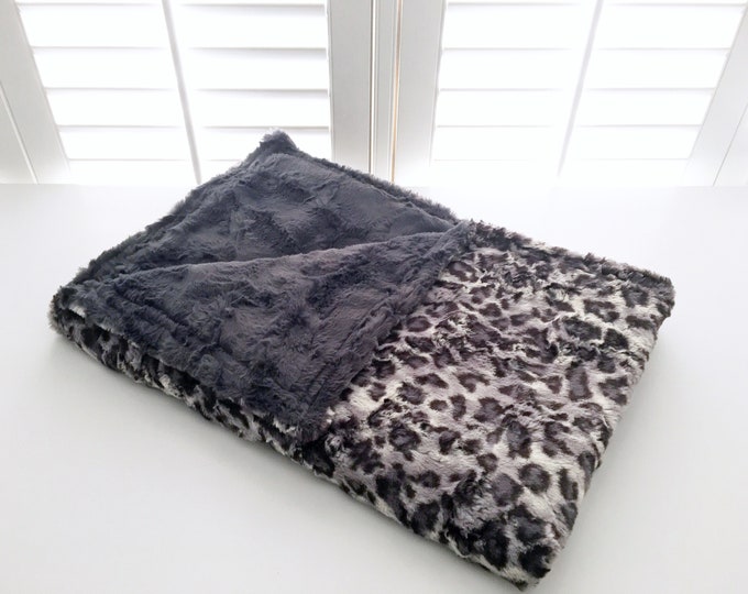 Gray/Black Faux Bobcat & Black Weighted Blanket