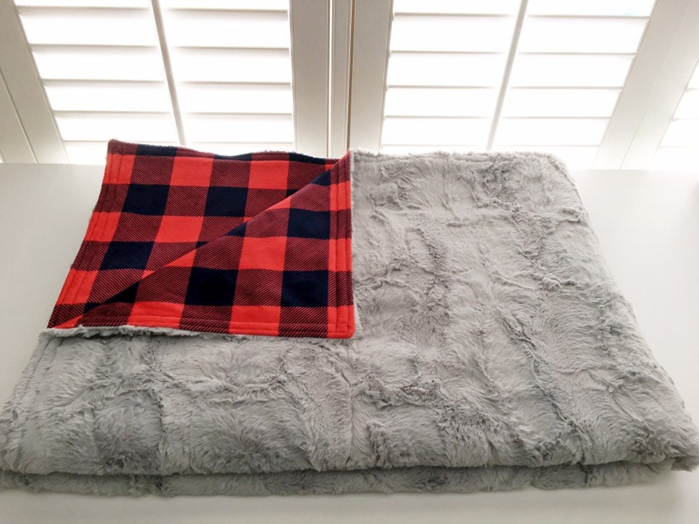 Red/Navy Plaid Weighted Blanket