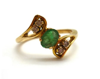 Vintage Indian Gold Emerald & Diamond Crossover Ring Size 6.5