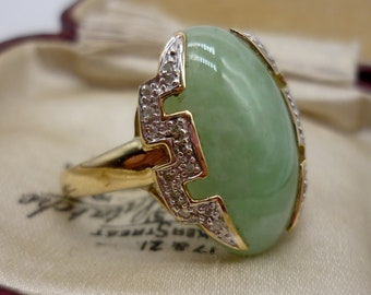 Vintage Art Deco Inspired Jade Cabochon and Geometric Diamond Ring Size 6.75