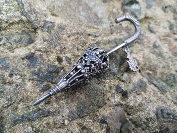 Broche Vintage En Forme D'ombrelle Filigrane - Longueur Environ 8 Cm - Occasion Bon état