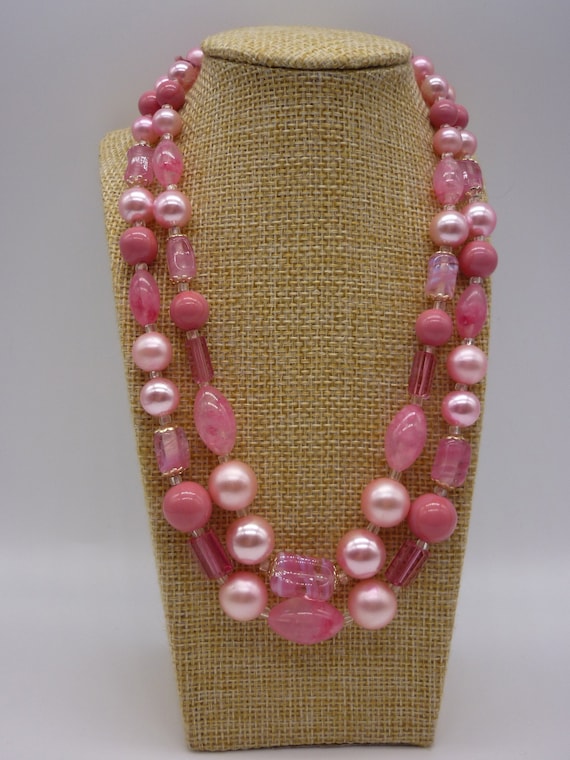 Collier Vintage Rose Années 50-60 En Plastique - Superbe état - Véritable Pièce Rétro