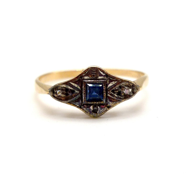 Art Deco saffier en diamanten ring maat 4,45, antieke 18k gouden en platina verlovingsring afbeelding 1