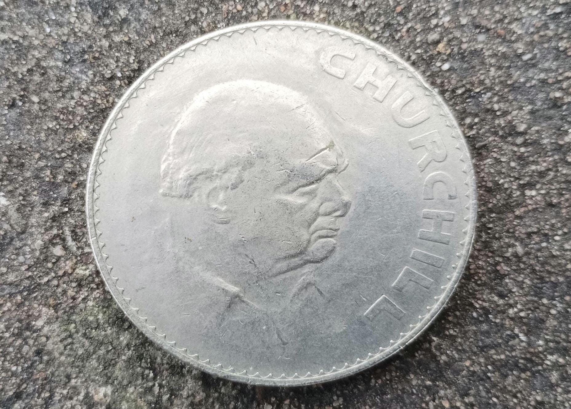 1965 Winston Churchill Crown Coin: British Memorabilia - Etsy