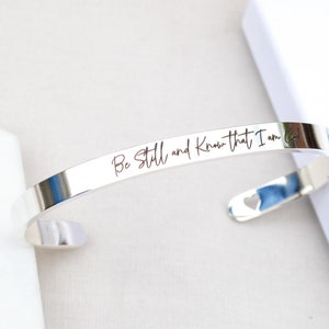 Be Still Cuff Armband, christliche Geschenke, Psalmen Armband, religiöser Schmuck, Armbänder für sie, Bibel-Vers-Schmuck, personalisiertes Goldarmband