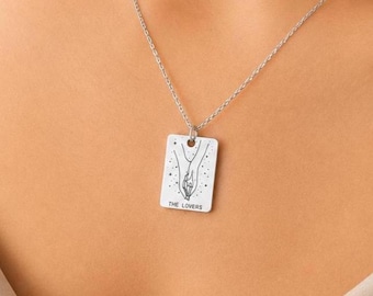 Tarotkaartketting — The Sun, Moon, Star, Lovers & 18 More, sierlijke heksachtige spirituele sieraden, gegraveerd cadeau voor haar, beste vriend, bestie