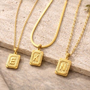 Collana con iniziale in oro, collana con lettera in oro 18 carati, gioiello rettangolare impermeabile anti-ossidazione, collana con nome personalizzato, regalo di compleanno