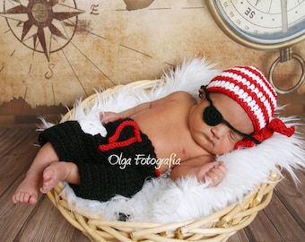 Newborn crochet photo outfit Newborn boy photo outfit Pirate Baby Costume Pirate Baby Outfit Baby Halloween Pirate costume Halloween costume