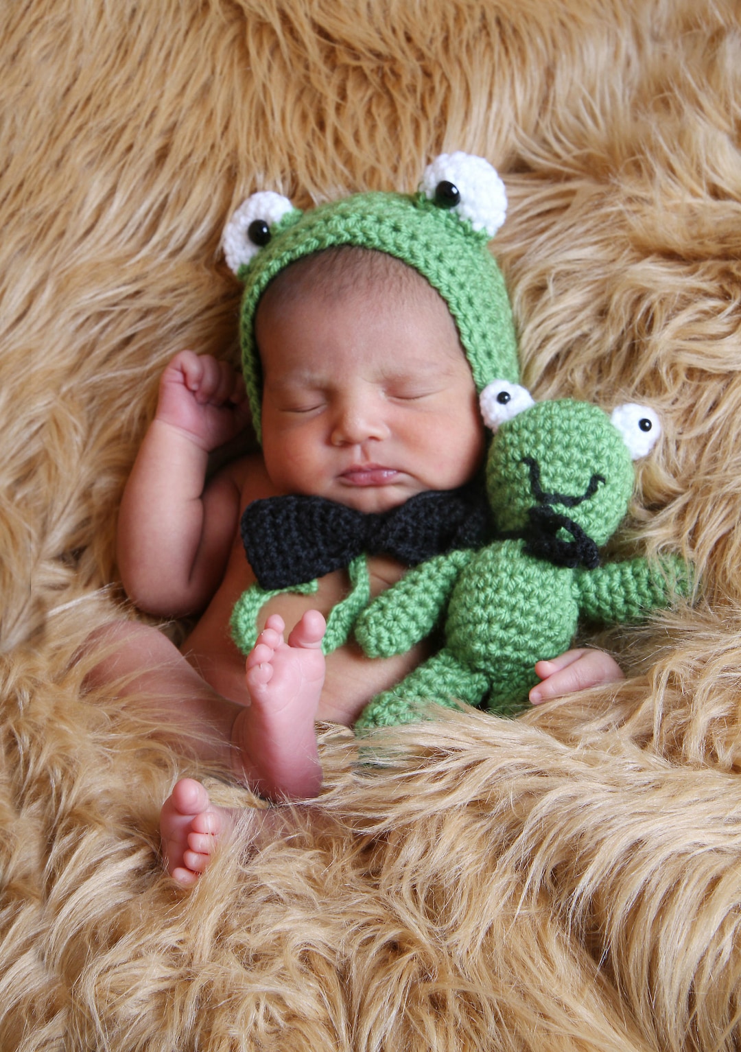 Newborn Boy Photo Outfit Baby Boy Outfit Pictures Newborn Frog Etsy