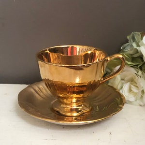 Vintage Royal Winton Grimwades Gold Gilt Teacup and Saucer, 1940s