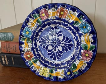 Vintage Authentic Talavera Zepeda Puebla Mexico Hand-Painted Ruffled Ceramic Wall Plate, Folk Art Decor Pottery