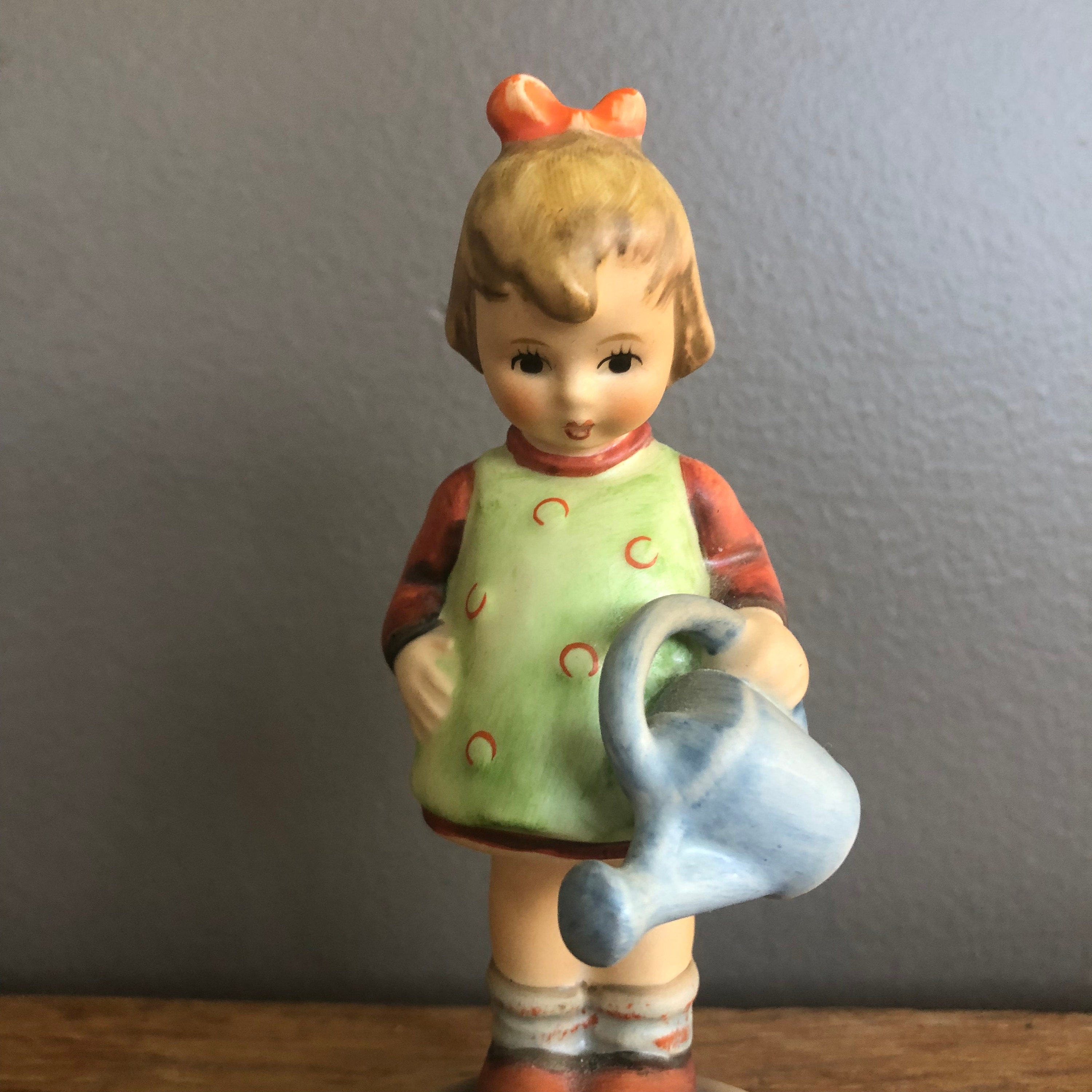 Vintage Goebel Hummel Figurine #74 Little Gardener TMK-6
