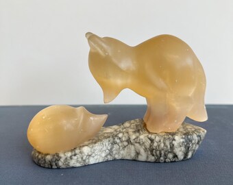 Vintage Carved Selenite Fox and Hedgehog Figurine on Granite Base, Mid-Century Honey Calcite Stone Animal Sculpture, Retro Woodland Decor