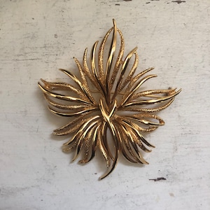Vintage Gold Tone Monet Scarf Pin, Brooch, Leaf Design, Gift for Her