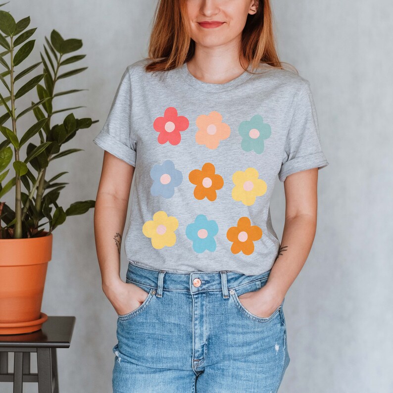 Daisy Graphic Tee Groovy Retro Shirt Daisy Lover Tshirt Women Etsy