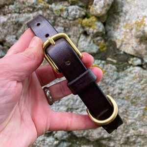 Brown Bridle Leather Dog Collar: Handmade Luxury with Brass Hardware