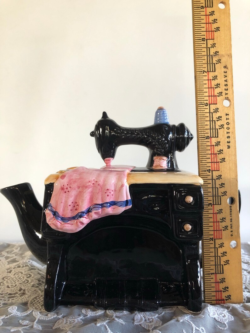 Vintage Sewing Machine Teapots Lot of 2 Black /pink Small and Etsy