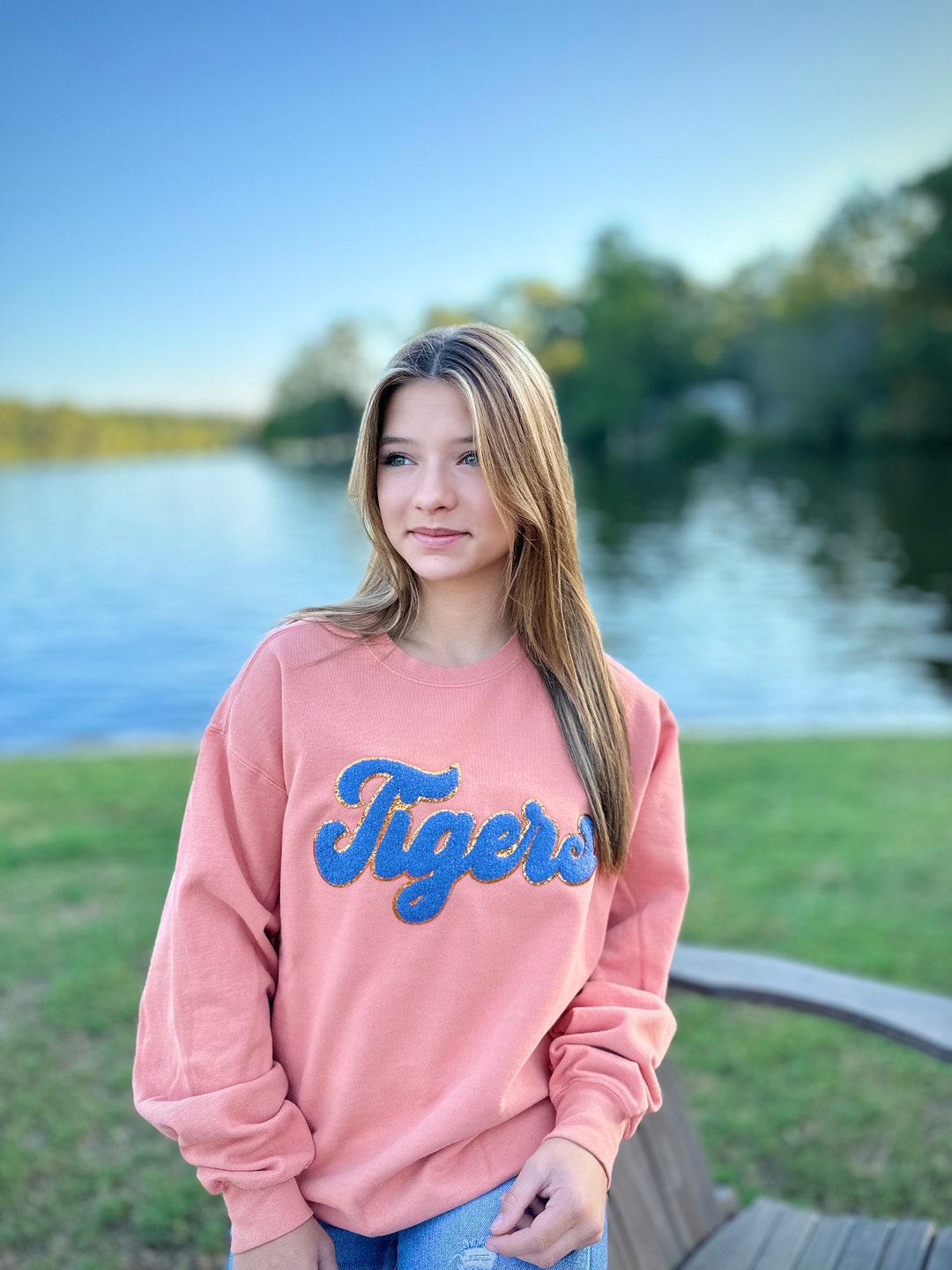 auburn-sweatshirt-chenille-letter-sweatshirt-varsity-letter-shirts