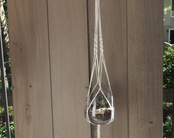 macrame plant hanger, home decor, bohemian, boho, modern, cotton, rope, knots