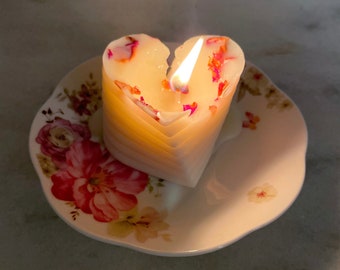 Valentines Day Candle with candle coaster, heart soy candle