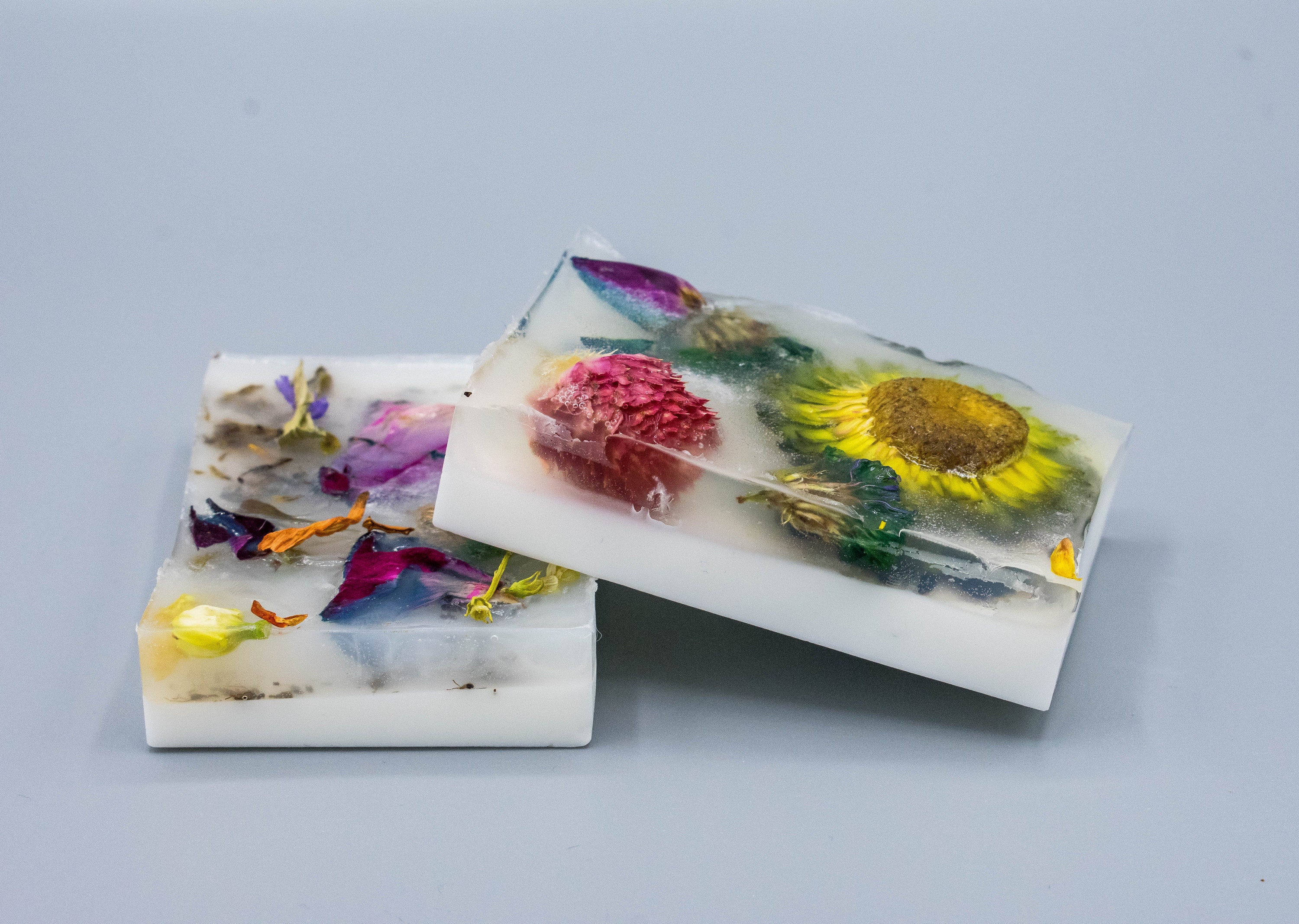 Dried flower soap dish Home & Living Soap Dishes & Dispensers Bathroom