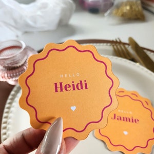 Circular Wavy Place Cards Round Scalloped Edge, Wedding or Bridal shower Wavy Edge name card, Yellow Card Coasters | Modern Round Place card