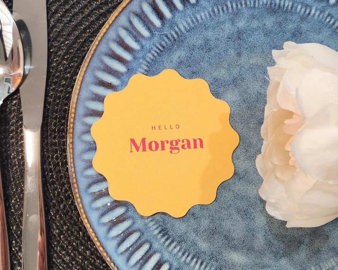 Circular Wavy Place Cards Round Scalloped Edge, Wedding or Bridal ...