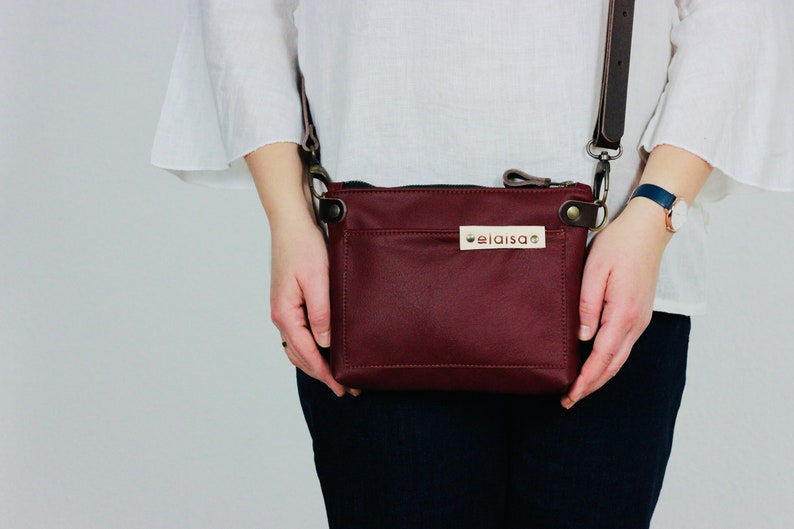 Leatherbag Shoulderbag Cross Body Bag. OFA Purse Bag