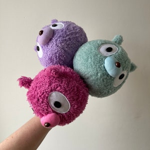 Baby Woff-knuffel uit de Hilda-tekenfilm: kies een kleur