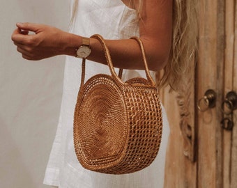 Top Handle Straw Handbag, Round Rattan Bag, Woven Bag, Basket Purse, French Market Bag, Straw Bag, Wicker Purse, Mothers Day Gift for Her