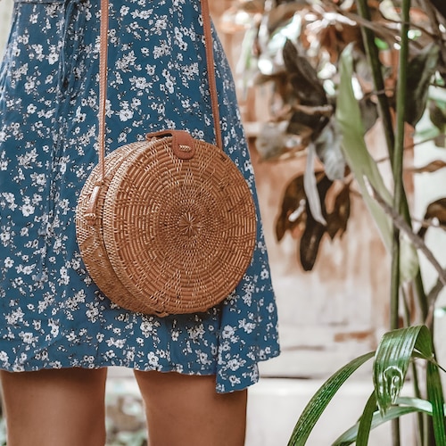 round native sling bag