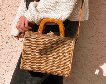 Rattan Bag, Wood Handle Purse, Rattan Clutch, Straw Handbag, Wood Purse, Wicker Basket Bag, Woven Bag, Crossbody Bag, Mothers Day Gift