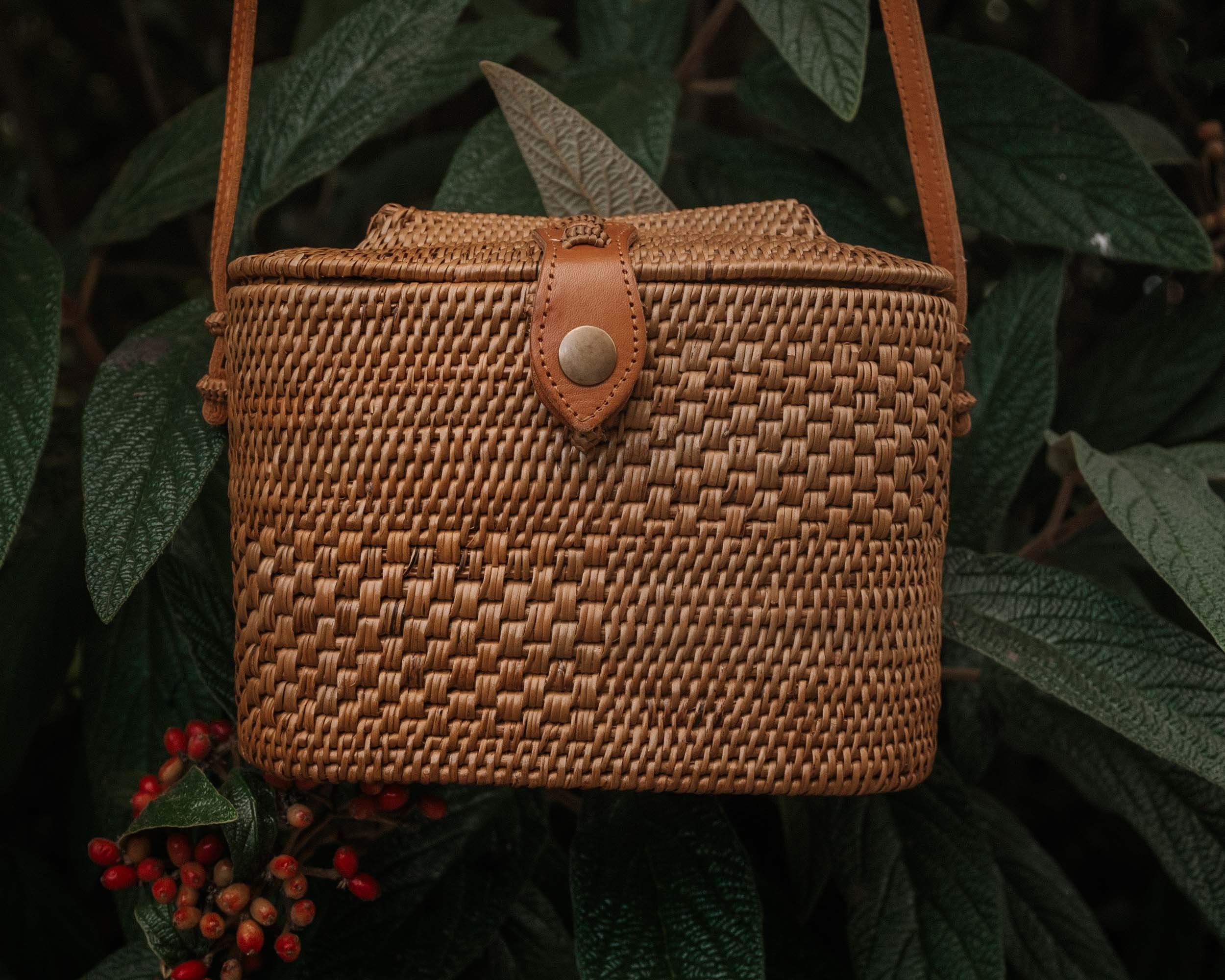 Rattan Bag, Basket Purse, Straw Bag, Wicker Purse, Basket