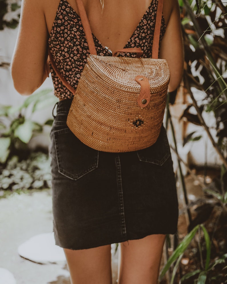 Rattan Mini Backpack, Straw Backpack, Wicker Purse, Bali Rattan Bag, Brown Leather Strap Backpack, Boho Straw Bag, Christmas Gift for Her 