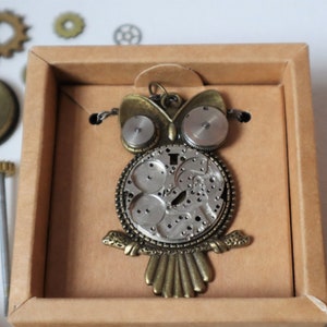 Steampunk large owl pendant Steampunk Owl jewelry Steam punk Owl Necklace Owl pendant Watch parts Gears and Cogs Owl Steam punk pendant