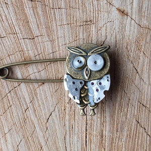 Steampunk brooch owl Steampunk owl safety pin Mechanical owl brooch Watch parts owl brooch Cute owl brooch funny owl brooch