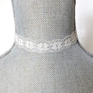Ivory Floral Vintage Lace Choker Necklace