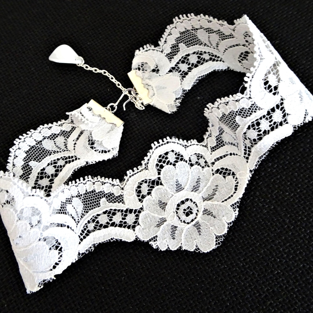White Floral Lace Choker Necklace: Vintage Wedding Jewelry - Etsy