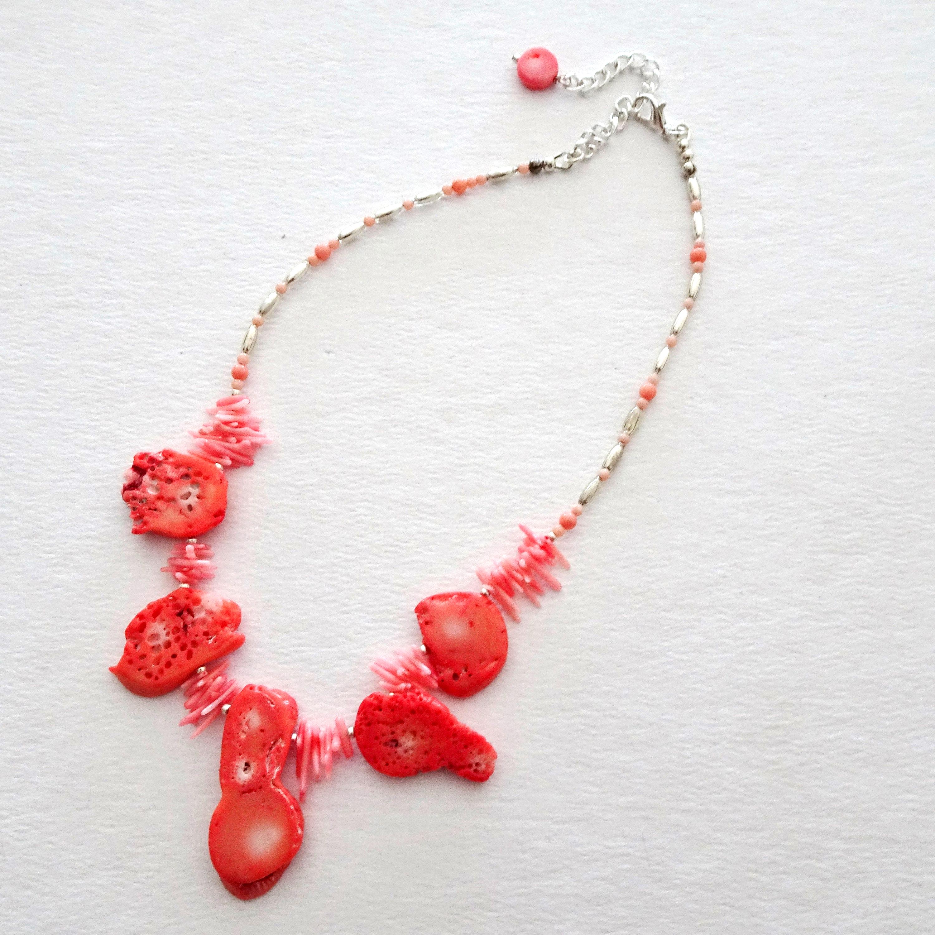 コーラルビーズネックレス、トロピカル、16インチまで調節可能 - Etsy 日本