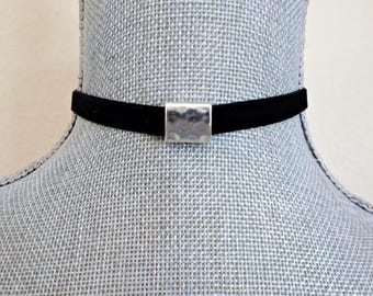 Collana girocollo in velluto nero, collana con nastro focale scorrevole in argento