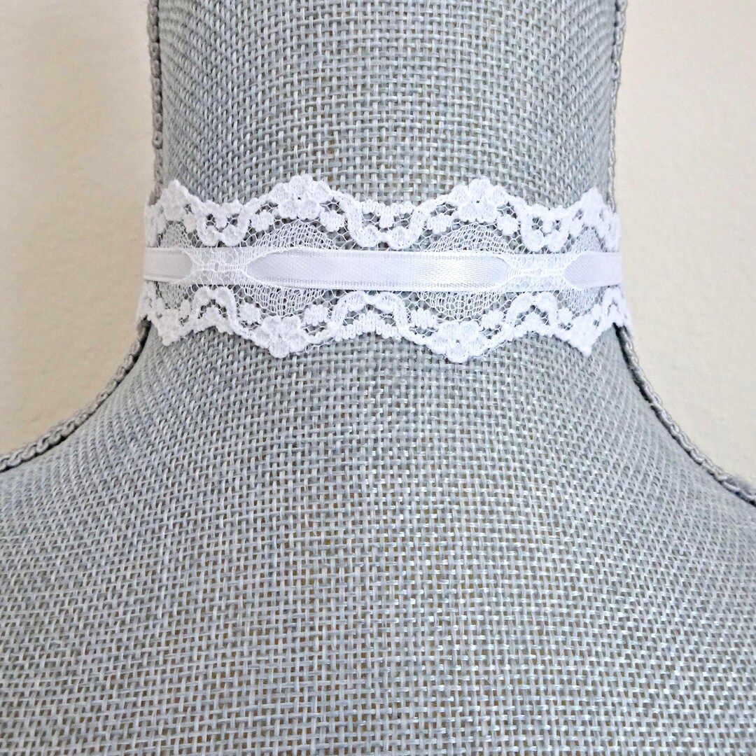 White Floral Lace Choker With Satin Ribbon: Bridal Necklace - Etsy